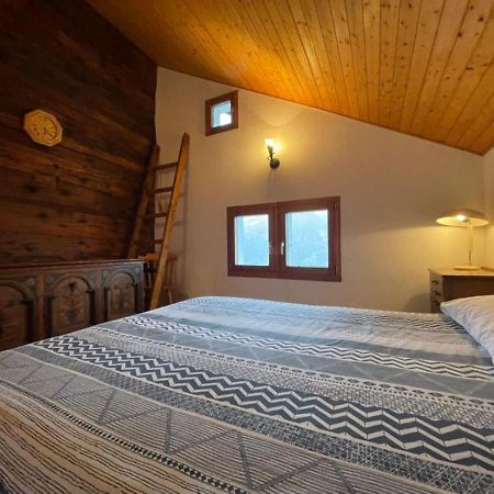 Santorini By Quokka 360 - Blue Curtains In The Alps Apartment Anzonico ภายนอก รูปภาพ