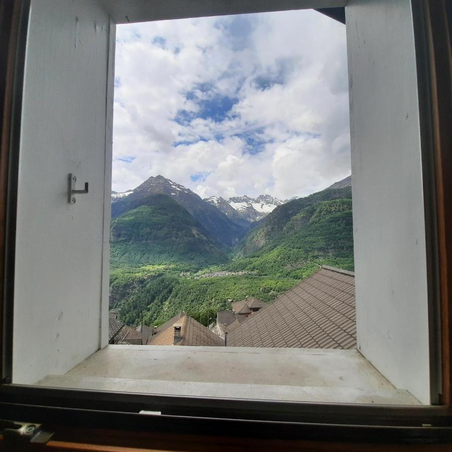 Santorini By Quokka 360 - Blue Curtains In The Alps Apartment Anzonico ภายนอก รูปภาพ