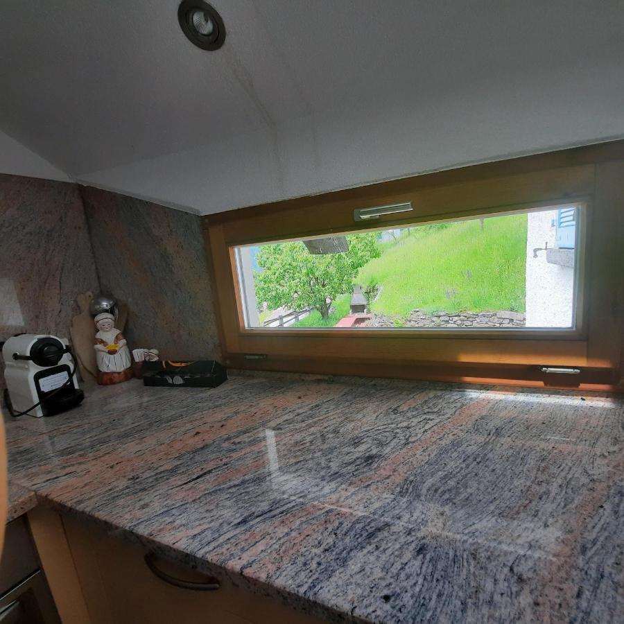 Santorini By Quokka 360 - Blue Curtains In The Alps Apartment Anzonico ภายนอก รูปภาพ